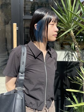 ソラス(SOLAS) ぱつっとボブ×インナーカラー