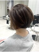 ボブ/インナーカラー/オリーブグレー /小顔に見せるヘア［銀座］