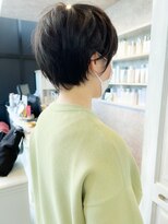 キャアリー(Caary)&nbsp;福山Caary20代30代40代50代60代ショートヘア小顔補正立体カット