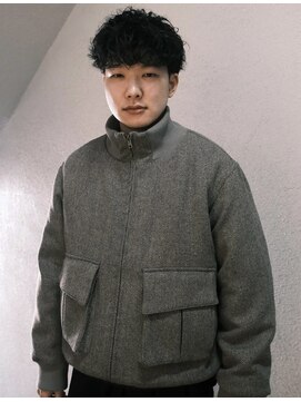 マイルス(MILES) くせ毛風ニュアンスパーマショート