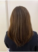 ロングスタイル☆まとまりやすい少し軽さを入れました！！