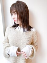 ネイヴィル オモテサンドウ(navile omotesando)&nbsp;ダークグレージュ×外ハネロブ