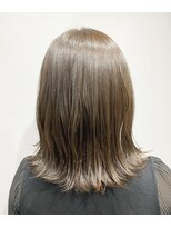 レイドバック(LAID BACK)&nbsp;【代官山美容室】透明感グレージュ☆