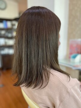 アークスヘアー 大人可愛い髪質改善カラーオリーブベージュ透明感