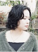 ウェービーパーマボブ