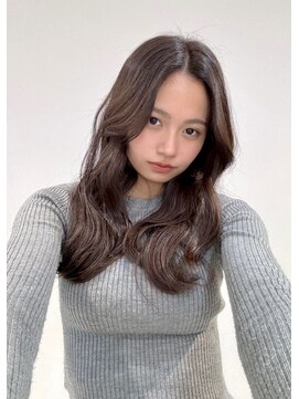 レイラバイアフロート 吉祥寺(Lila by afloat) くびレイヤーグレーベージュ小顔 20代30代40代