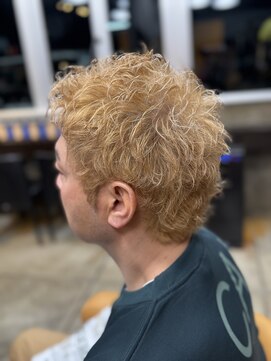 クレップスヘアーヒマワリ(CRE'PS HAIR HIMAWARI) ハイトーンスパイキーショート