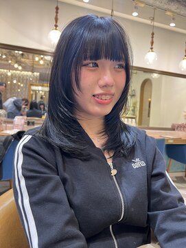 ロンドアベニール 北千住(Lond avenir) 髪質改善縮毛矯正レイヤーカット顔周り前髪韓国ミニウルフ/池袋