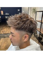スカイフィールドヘアー(SKY FIELD HAIR) ツイストアップバンクショート