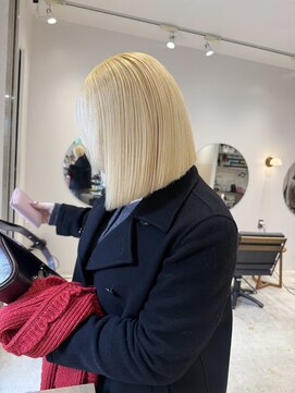 スタン 渋谷(Stam) 抜きっぱなし/ブロンド/ブリーチ/ダブルカラー/ホワイト/渋谷