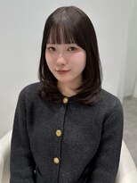 シーン(scene)&nbsp;【Misaki】暗髪グレージュ×ミディアムレイヤー