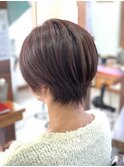 ピンクベージュ ショート 春