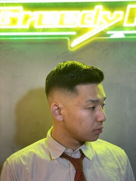 グリーディーフォックス 代々木(Greedy FOX) かき上げヘア/サイドパート/韓国マッシュ/フェードカット/代々木