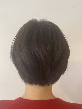 ヘアー スニップ(hair snip) 収まり良い大人ショートスタイル