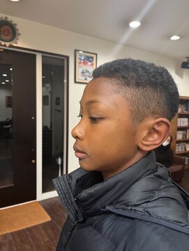 エルモッソヘアー バリカンカット