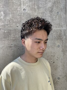 キャラクター(character) メンズパーマ