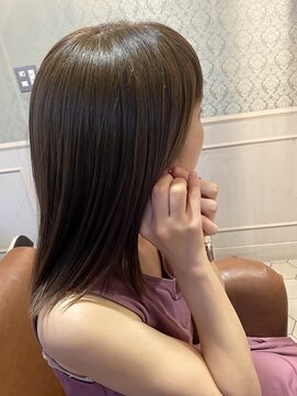 エイミーバイアフロート(amie  by afloat) ＊ 赤味ゼロ◎大人のミントベージュ