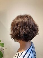 キー(KEY)&nbsp;ひし形ショートにパーマ