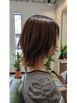 モーネ(Mone)&nbsp;外ハネミディアムスタイル