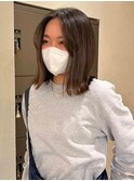 外ハネ艶感アッシュ
