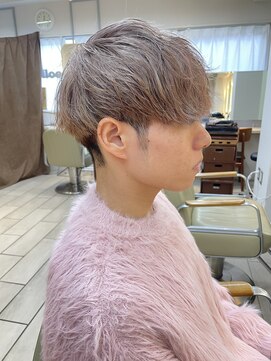 テトラ バイ ネオリーブ 横浜西口店(tetra by neolive) 横浜★ケアブリーチハイトーンマッシュのプラチナミルクティー