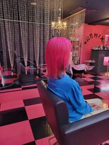 リミックス(REMIX by Love hair KING OF PRINCESS HAIR&EXTENTION)&nbsp;原色派手髪　カラーバター　ピンク　インナー　ブラック