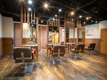 Apiuz Hair 三宮【アピューズ　ヘアー】　