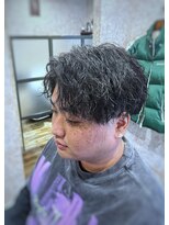 キタセンジュバーバー バイ ティーズ(KITASENJU BARBER by T's) ツイストスパイラル