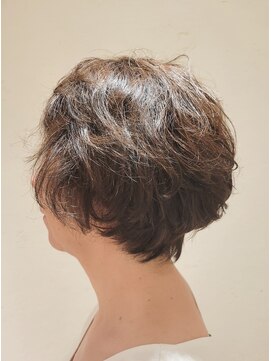 松本平太郎美容室 国立店 くせ毛を活かしたグラデーションボブ×イノアカラー