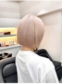 【qumu MARIKO】ホワイトペールピンク×ミニボブ