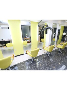 スタイリスト全員がベテラン◎厳選した薬剤と長年培った技術で、あなたの『なりたい』を叶えます★