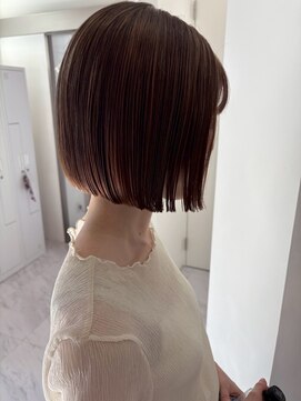 モナバイルーブル(MONA by Louvre) 【MONA】ぷつっとボブ/ボブ/似合わせカット