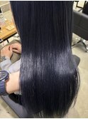 ネイビーブルー