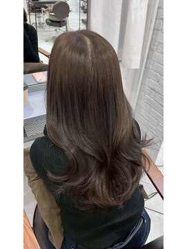 シェノン 西梅田(CHAINON) お顔周りカットで差がつく*小顔にみせる韓国風レイヤーカット