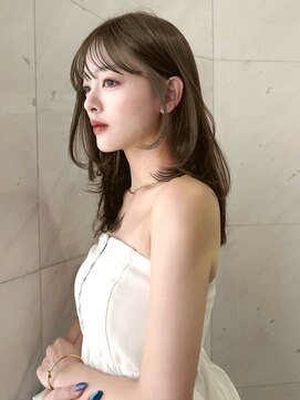 シスター 国分寺(sister) 20代30代トレンドなレイヤーカットレイヤーボブ透明感カラー