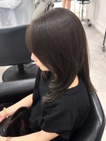 ファルベ(Farbe)&nbsp;顔まわりレイヤー×赤みをなくすアッシュカラー
