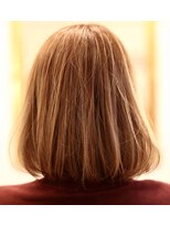 グリッスン(Glisten)&nbsp;ハイライトを入れて立体的に