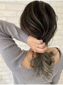 お洒落な髪色はくくるだけバレイヤージュ★ブリーチ/ヘアセット