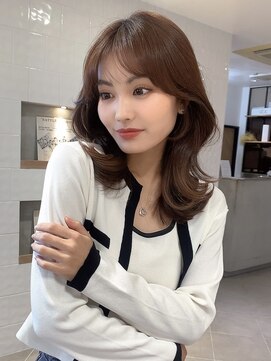 アリュウル 表参道(ALLURE) 小顔に見えるくびれヘア　レイヤーカット　透明感カラー　KAKO