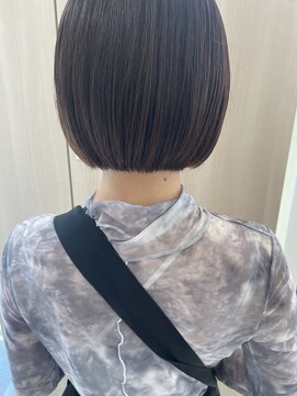 ラ ファブリック 草加(LA FABRIQUE) ミニボブ　コンパクトボブ　伸ばしかけボブ　草加