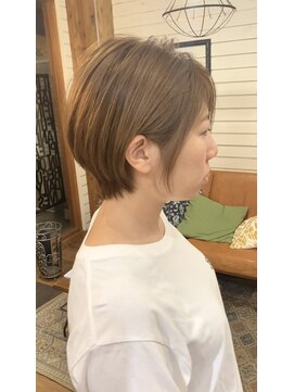 リリー(Lily) ゆかのお客様＊ナチュラル耳掛けショート