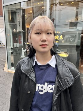 カフ(CAF) CAF FUKO ホワイト×ブラック/デザインカラー/ボブ/大阪/心斎橋