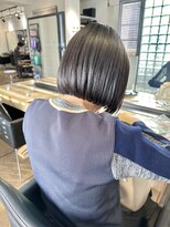 ファイブシーン アオヤマ(5SCENE AOYAMA)&nbsp;切りっぱなしボブミニボブパーマくびれボブ外ハネボブブリーチ