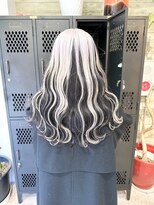 ヲタク(wotaku.)&nbsp;デザインカラーホワイトインナーカラーアンブレラカラーブリーチ