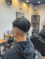 ツイン&nbsp;サイドパートスキンフェード