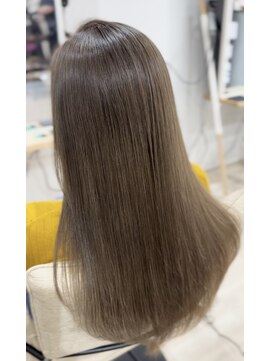 エメヘアデザイン ルイス(Aimer Hair Design Lewis) グレージュ/弘前市
