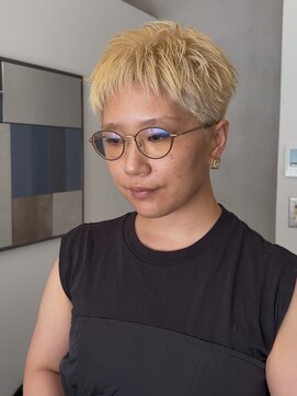 アンフェインド02(UNFEIGNED 02) クラゲヘアー/小顔に見せるヘア/ココアベージュ/伏見/栄