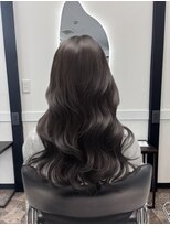 ロア 熊本(LOA)&nbsp;コテ巻き風パーマ　高め緩め