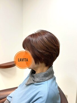 丸みシルエットの大人ショート