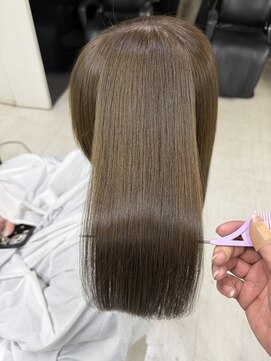 アイズ 本厚木(AIZU) ブリーチなし　ダブルカラー　髪質改善トリートメント